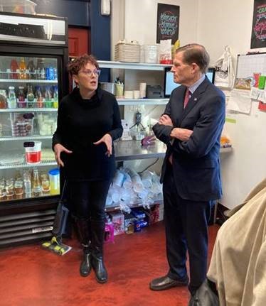 U.S. Senator Richard Blumenthal (D-CT) visited Saltwater Grille in Litchfield to discuss ongoing strains due to the pandemic.